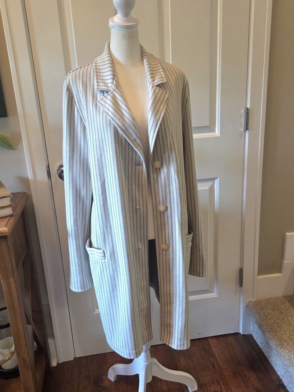 Weekenders Cream PinStriped Long Blazer Jacket Womens L